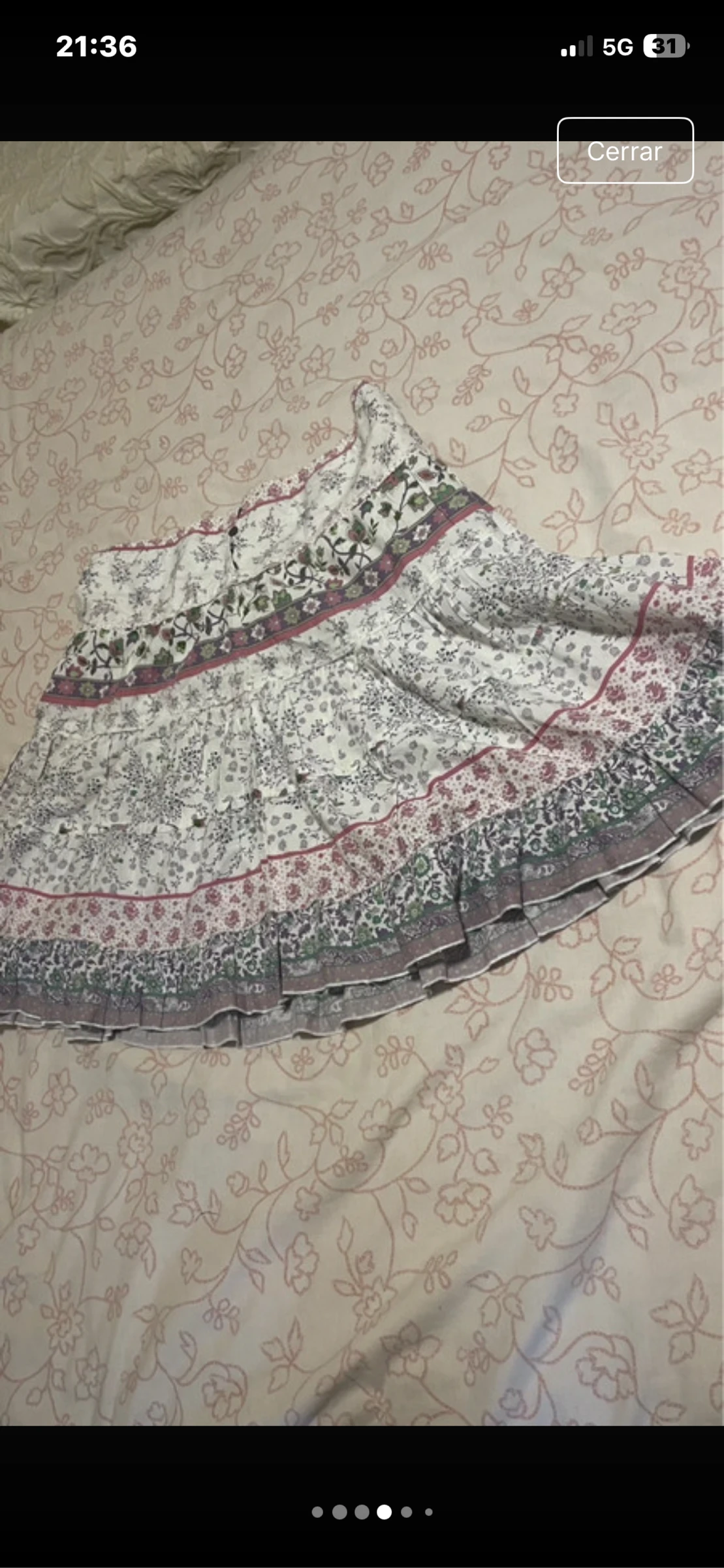 Falda Corta Stradivarius de Volantes con Estampado Floral Boho – photo 3